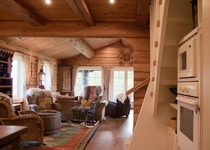 Nydelig Hyttetun Pa Torpoasen * Torpo