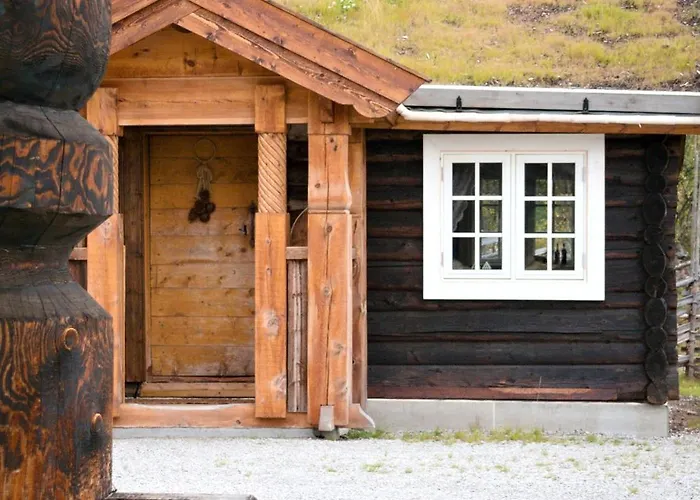Nydelig Hyttetun Pa Torpoasen